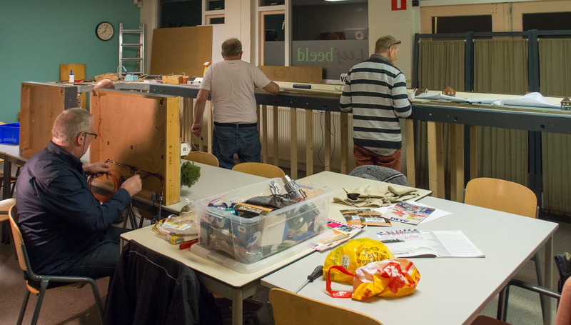 Nieuwe bedrading station  Vaassen (analoog en digitaal)
